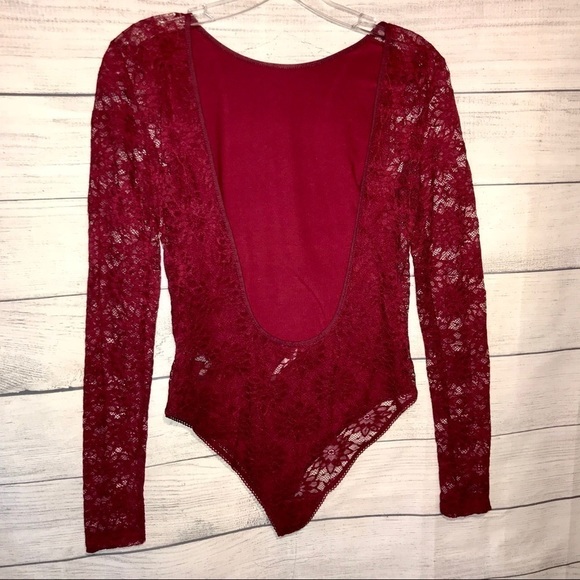 🔥SALE NWOT Urban Outfitters Loralie Lace Bodysuit - Picture 6 of 8